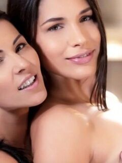 Cindy Hope & Zafira A